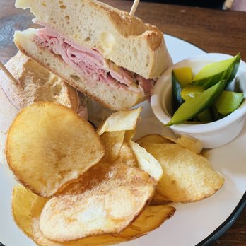 Lardon - frenchie - Cafes Near Me - Chicago, Illinois