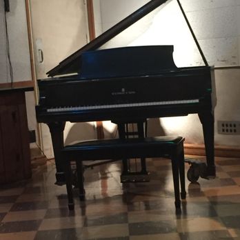 Historic RCA Studio B - The famous piano that Elvis, Dolly, and many others recorded with - Landmarks & Historical Buildings Near Me - Nashville, Tennessee Historic RCA Studio B - The famous piano that Elvis, Dolly, and many others recorded with - Landmarks & Historical Buildings Near Me - Nashville, Tennessee