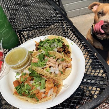 Tito's Restaurant - Chicharrón taco, Pollo taco, Pastor taco - Bakeries Near Me - Long Beach, California Tito's Restaurant - Chicharrón taco, Pollo taco, Pastor taco - Bakeries Near Me - Long Beach, California