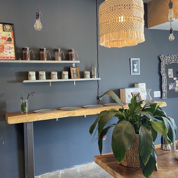 Pursue Coffee - Coffee & Tea Near Me - Redondo Beach, California