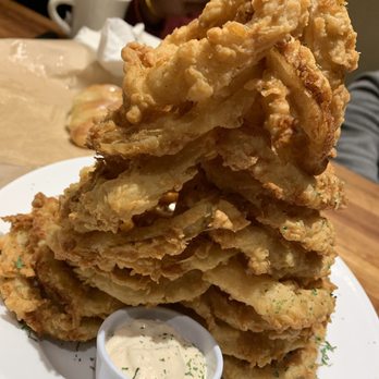 Cheddar's Scratch Kitchen - onion rings - American Near Me - Brunswick, Georgia
