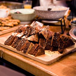 BDS Restaurant - Brownies, et pleins d'autres gourmandises sur cette table !