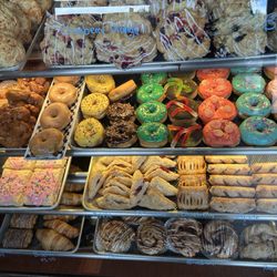 Cabin Fever Junction - Bakery case