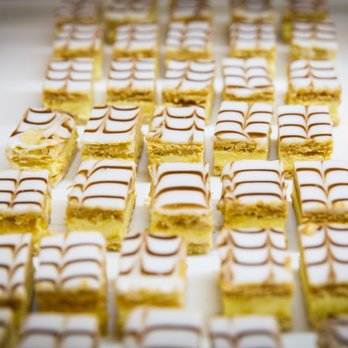 Gopalast - Kuchen, Desserts - Chinese Near Me - Leipzig, SN Gopalast - Kuchen, Desserts - Chinese Near Me - Leipzig, SN