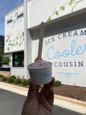 Honeysuckle Gelato Fenton by null