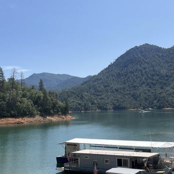 Lake Shasta Caverns - Lakeside - Landmarks & Historical Buildings Near Me - Lakehead, California Lake Shasta Caverns - Lakeside - Landmarks & Historical Buildings Near Me - Lakehead, California