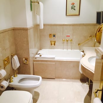 Alvear Palace Hotel - Bathroom to live in - Hotels Near Me - Buenos Aires, C