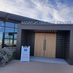 Wanapum Heritage Center - Entrance