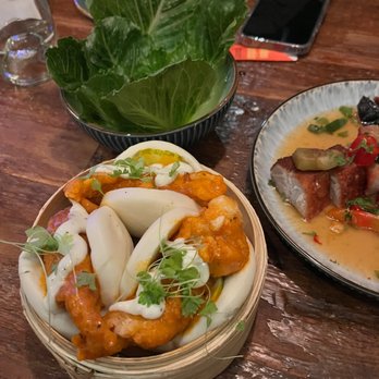 Brighton Bodega - NASHVILLE CHICKEN BUNS - Cocktail Bars Near Me - Brighton, Massachusetts