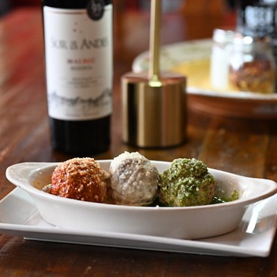Amici Trattoria Italian by null