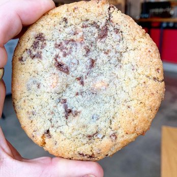 Betty and Earl's - Chocolate Chunk Butterscotch cookie - Bakeries Near Me - Roseville, Minnesota Betty and Earl's - Chocolate Chunk Butterscotch cookie - Bakeries Near Me - Roseville, Minnesota
