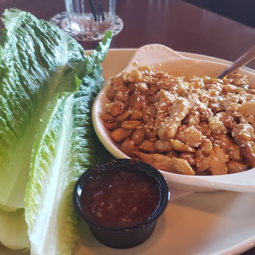 Maynard's Restaurant - Rogers - Romaine wraps - American Near Me - Rogers, Minnesota Maynard's Restaurant - Rogers - Romaine wraps - American Near Me - Rogers, Minnesota