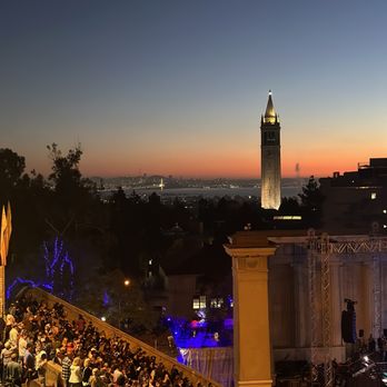 Greek Theatre - UC Berkeley - a crowd of people watching a concert - Performing Arts Near Me - Berkeley, California