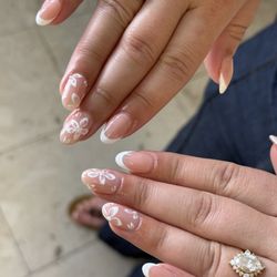 Lavender Nails & Spa Boutique