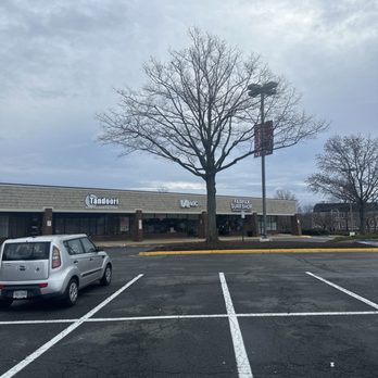 Courthouse Plaza Shopping Center - Shopping Centers Near Me - Fairfax, Virginia Courthouse Plaza Shopping Center - Shopping Centers Near Me - Fairfax, Virginia
