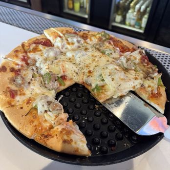 Rosati's Pizza - What a great place! Pizza is fantastic and it is a super cool sports bar!! I had the fabulous four no shrooms extra onion, buuuurp! - Italian Near Me - Centennial, Colorado Rosati's Pizza - What a great place! Pizza is fantastic and it is a super cool sports bar!! I had the fabulous four no shrooms extra onion, buuuurp! - Italian Near Me - Centennial, Colorado