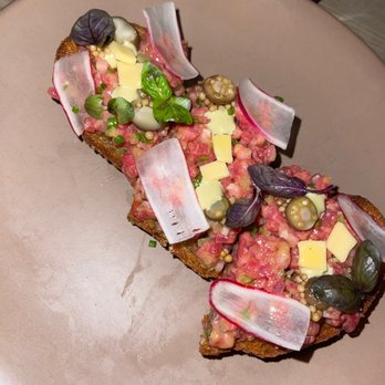 The Franklin Room - Wagyu Steak Tartare - American Near Me - Chicago, Illinois The Franklin Room - Wagyu Steak Tartare - American Near Me - Chicago, Illinois