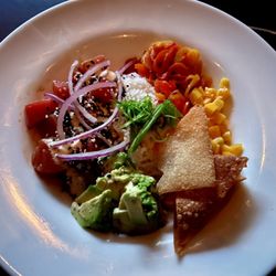 Tuna Poke Bowl*