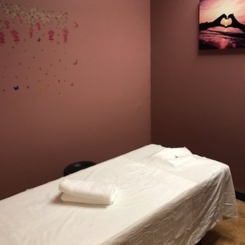 Healthy Massage - My massage room - Reflexology Near Me - Kansas City, Missouri Healthy Massage - My massage room - Reflexology Near Me - Kansas City, Missouri