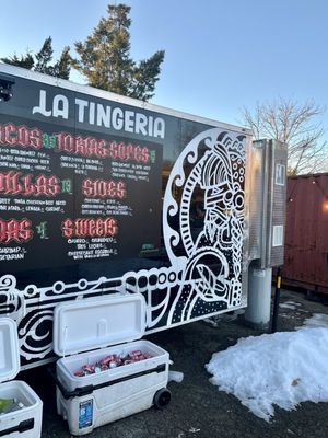 La Tingeria Alexandria by null