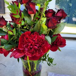 The Wild Orchid - I ordered these from Virginia. They did a amazing job and the service was amazing. If you need flowers for to this shop.