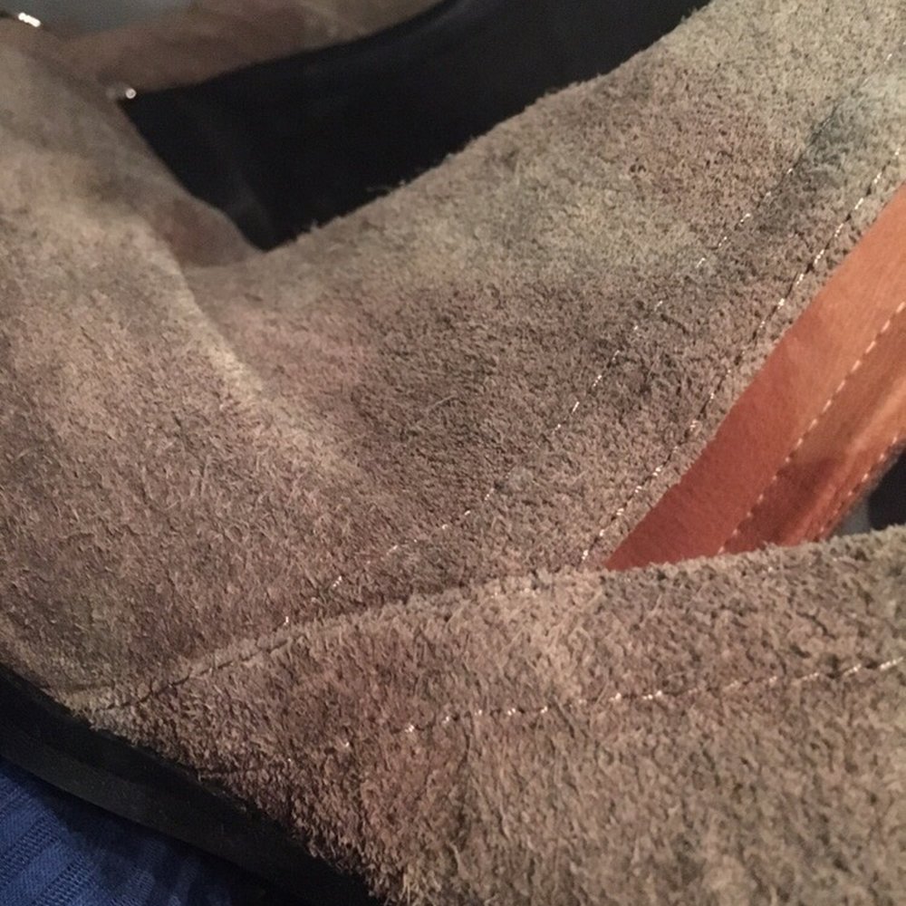 Anthony's Leatherworks - Texture rubbed off the suede by Anthony's. - Sewing & Alterations Near Me - Corona Del Mar, California Anthony's Leatherworks - Texture rubbed off the suede by Anthony's. - Sewing & Alterations Near Me - Corona Del Mar, California