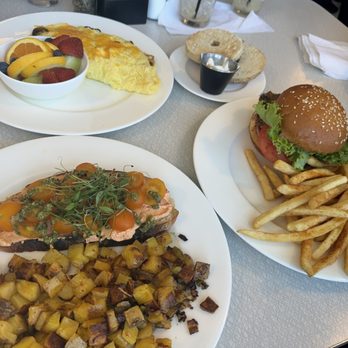 Happy Goat Farm To Table - Fresh Farm Omelette, Caprese toast, Faker burger , Crème cheese Bagel - Breakfast & Brunch Near Me - Mariposa, California Happy Goat Farm To Table - Fresh Farm Omelette, Caprese toast, Faker burger , Crème cheese Bagel - Breakfast & Brunch Near Me - Mariposa, California
