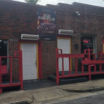 B and B Barbecue - Barbeque Near Me - Tuskegee, Alabama