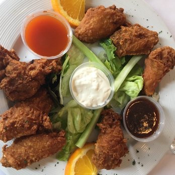 Las Margaritas - Wings:) - Sports Bars Near Me - Jackson Heights, New York