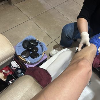 Highland Nails & Spa - Rainbow/Windmill - Mini was great. Hot stone message - Nail Salons Near Me - Las Vegas, Nevada Highland Nails & Spa - Rainbow/Windmill - Mini was great. Hot stone message - Nail Salons Near Me - Las Vegas, Nevada