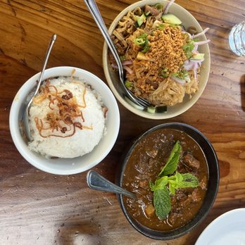 Burma Superstar - garlic noodles, lamb curry, coconut rice - Burmese Near Me - Alameda, California Burma Superstar - garlic noodles, lamb curry, coconut rice - Burmese Near Me - Alameda, California