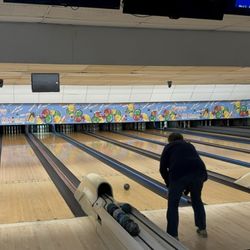 Bangor Brewer Bowling Lanes - Aunt bowling