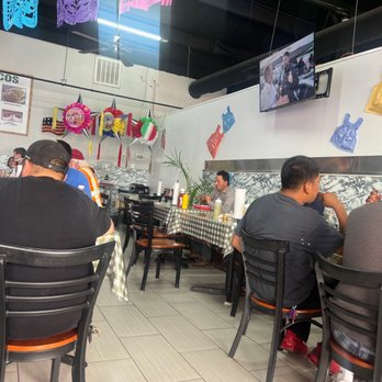 Armando's Tacos - Clean, homey, spacious. - Mexican Near Me - Coppell, Texas