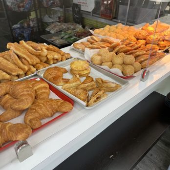 Vinh Xuong Bakery - Sesame balls, fried spring rolls, fried crueler - Bakeries Near Me - Denver, Colorado Vinh Xuong Bakery - Sesame balls, fried spring rolls, fried crueler - Bakeries Near Me - Denver, Colorado