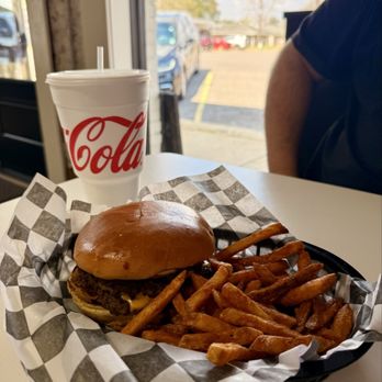 Claire’s Corner Cafe - TWR burger with spicy fries - Cupcakes Near Me - Glenmora, Louisiana Claire’s Corner Cafe - TWR burger with spicy fries - Cupcakes Near Me - Glenmora, Louisiana