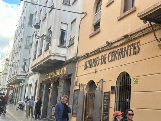 El Tapeo de Cervantes by null