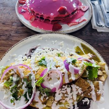 Madres Brunch - Breakfast & Brunch Near Me - Bellflower, California Madres Brunch - Breakfast & Brunch Near Me - Bellflower, California