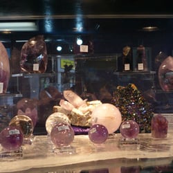 Earthlight Minerals & Gifts - Amethyst