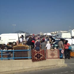 Brighton Car Boot - On a sunny day at it's best.