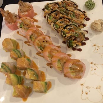 Umami - Sushi Bars Near Me - Vernon, Connecticut