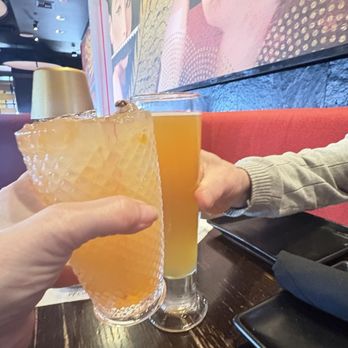 P.F. Chang's - Peach Boba Breeze, Blue Moon Beer - Chinese Near Me - Freehold, New Jersey P.F. Chang's - Peach Boba Breeze, Blue Moon Beer - Chinese Near Me - Freehold, New Jersey