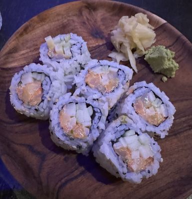 Hikari Sushi by null