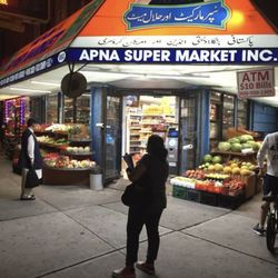 Apna Super Market