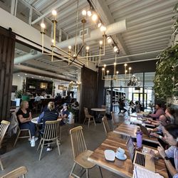 Chestnut Coffee House - Seating and atmosphere