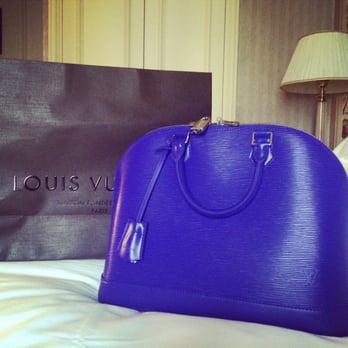 Louis Vuitton - Luggage Near Me - Paris, 75