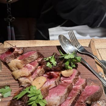 Jòia - Seared Sirloin Entrecôte -- - Tapas Bars Near Me - Paris, 75