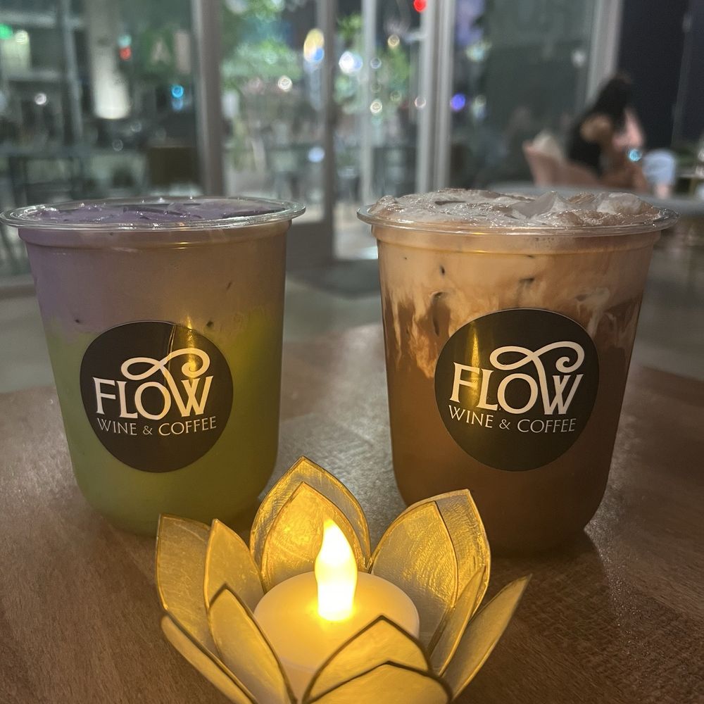 Ubelicious Matcha and Dark Knight Mocha