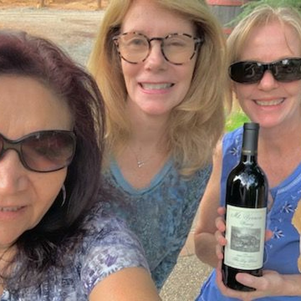 Mt. Vernon Winery 10/2/21, photo with winery owner. Purch. The Big Blend Red Table Wine & Petite Sirah. Mt. Vernon Winery 10/2/21, photo with winery owner. Purch. The Big Blend Red Table Wine & Petite Sirah.