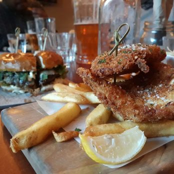 Beacon Pub & Eatery - Fish n chips - Pubs Near Me - Whistler, British Columbia Beacon Pub & Eatery - Fish n chips - Pubs Near Me - Whistler, British Columbia