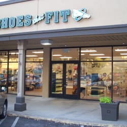 Shoes That Fit - McHenry Village